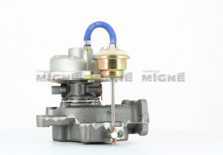 Turbo neuf comprenant :