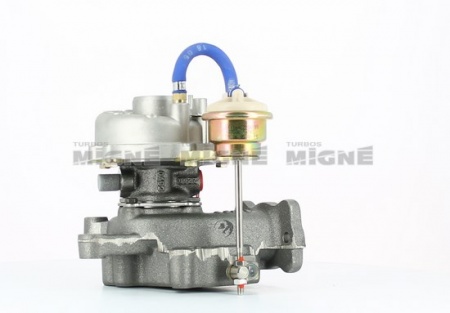 Turbo neuf comprenant :