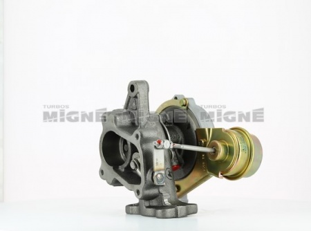 Turbo neuf comprenant :