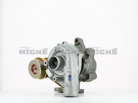 Turbo neuf comprenant :