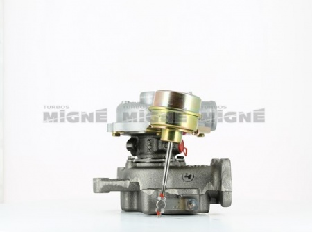 Turbo neuf comprenant :