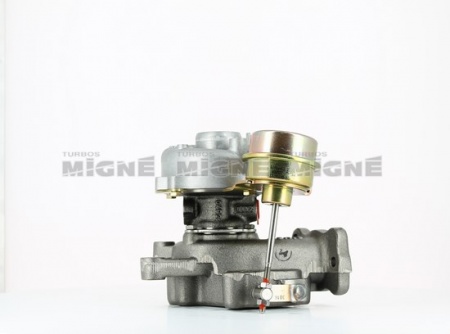 Turbo neuf comprenant :