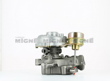 Turbo neuf comprenant :