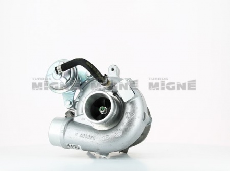 Turbo neuf comprenant :