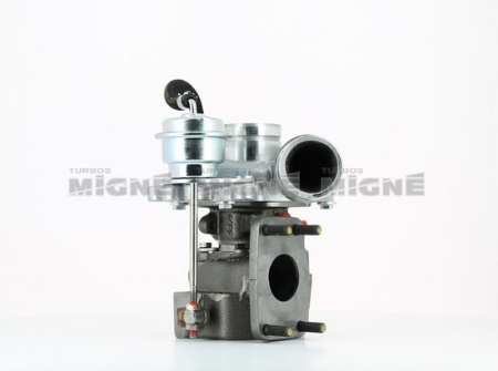 Turbo neuf comprenant :