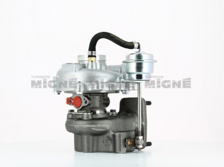 Turbo neuf comprenant :