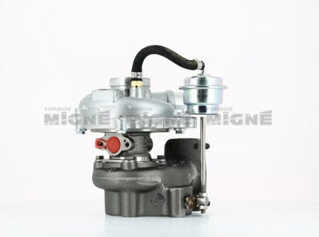 Turbo neuf comprenant :