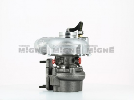 Turbo neuf comprenant :