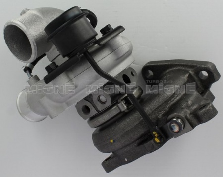 Turbo neuf comprenant :