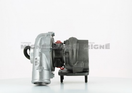 Turbo neuf comprenant :