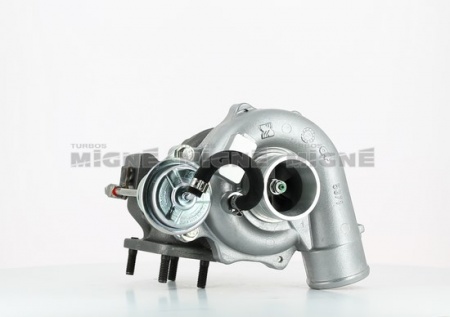 Turbo neuf comprenant :