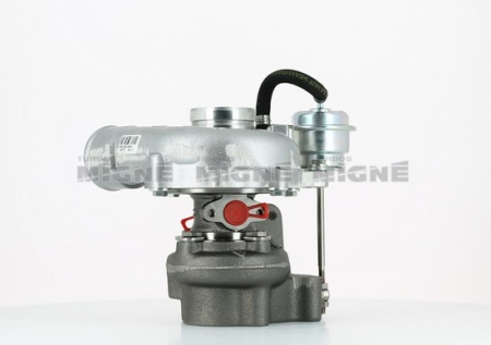 Turbo neuf comprenant :