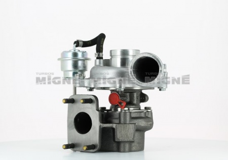 Turbo neuf comprenant :