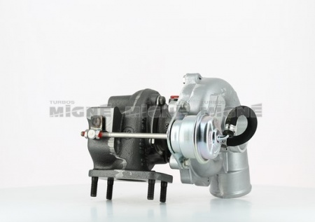 Turbo neuf comprenant :