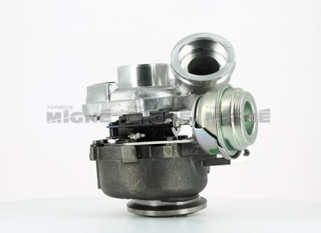 Turbo neuf comprenant :