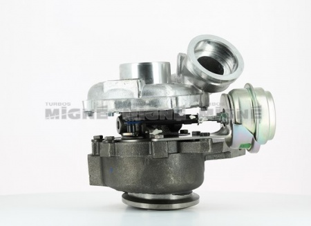 Turbo neuf comprenant :