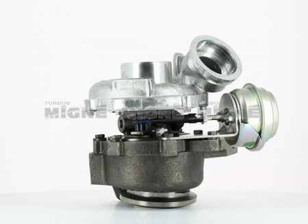 Turbo neuf comprenant :