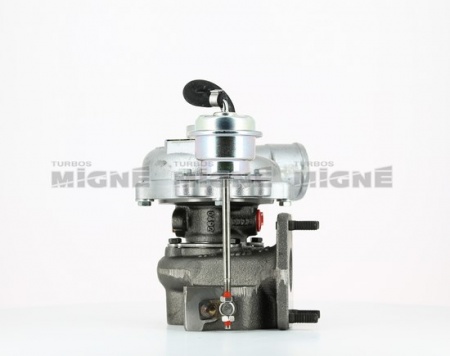 Turbo neuf comprenant :