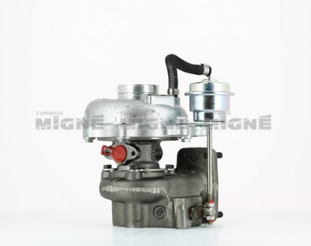 Turbo neuf comprenant :