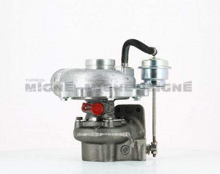 Turbo neuf comprenant :