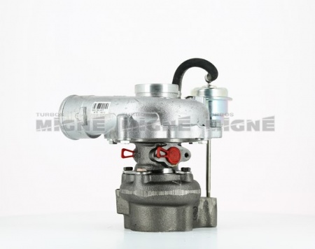 Turbo neuf comprenant :