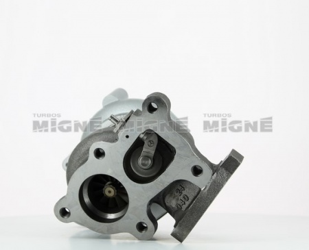 Turbo neuf comprenant :