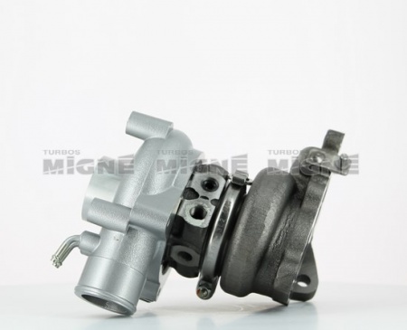 Turbo neuf comprenant :