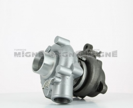 Turbo neuf comprenant :