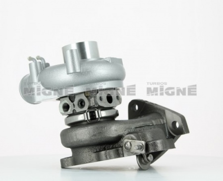 Turbo neuf comprenant :