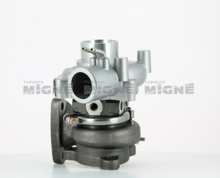 Turbo neuf comprenant :