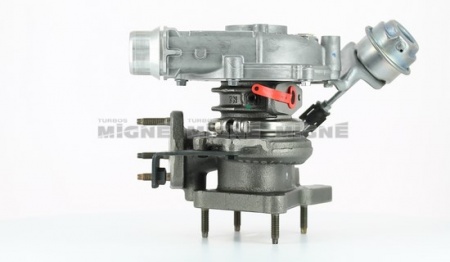 Turbo neuf comprenant :