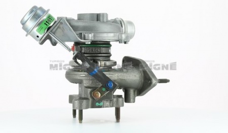 Turbo neuf comprenant :