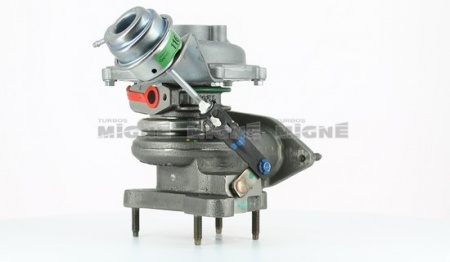 Turbo neuf comprenant :