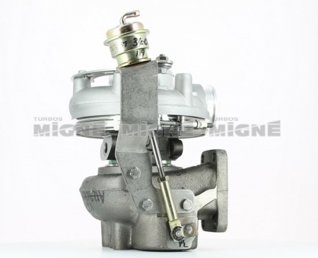 Turbo neuf comprenant :