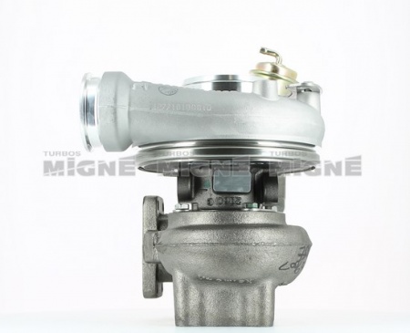 Turbo neuf comprenant :