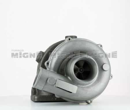 Turbo neuf comprenant :