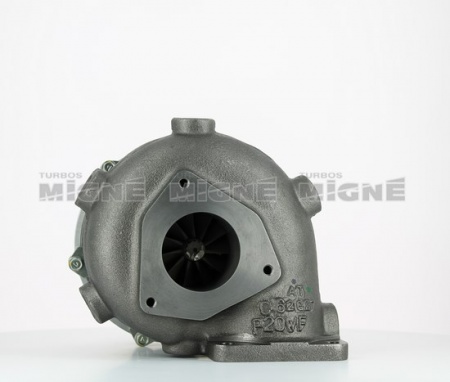 Turbo neuf comprenant :