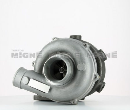 Turbo neuf comprenant :