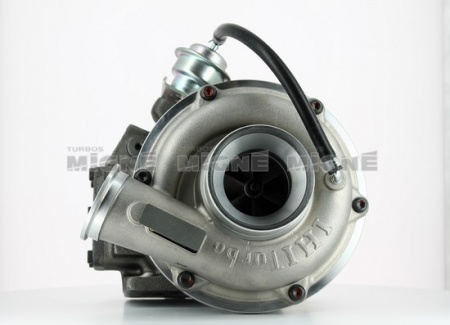 Turbo neuf comprenant :