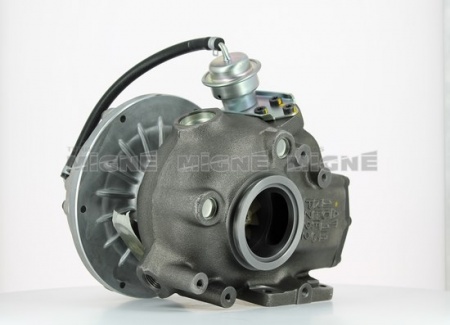 Turbo neuf comprenant :