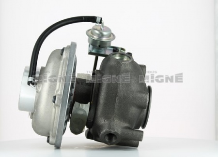 Turbo neuf comprenant :