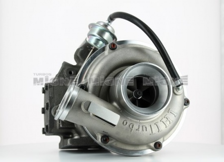 Turbo neuf comprenant :