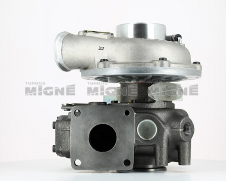 Turbo neuf comprenant :