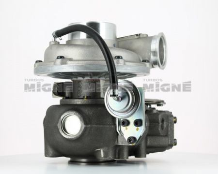 Turbo neuf comprenant :