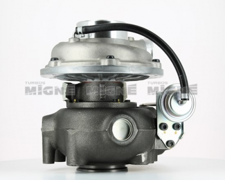 Turbo neuf comprenant :