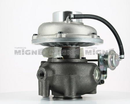 Turbo neuf comprenant :