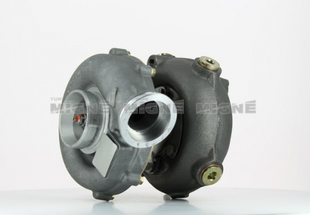 Turbo neuf comprenant :