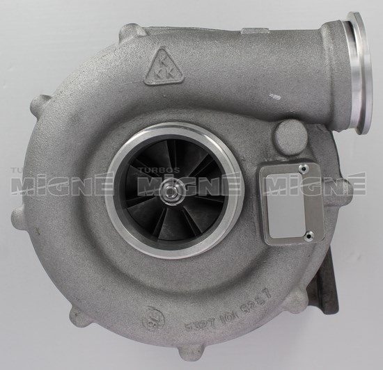 Turbo neuf comprenant :