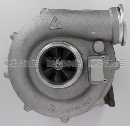 Turbo neuf comprenant :