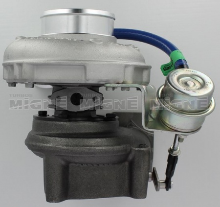 Turbo neuf comprenant :